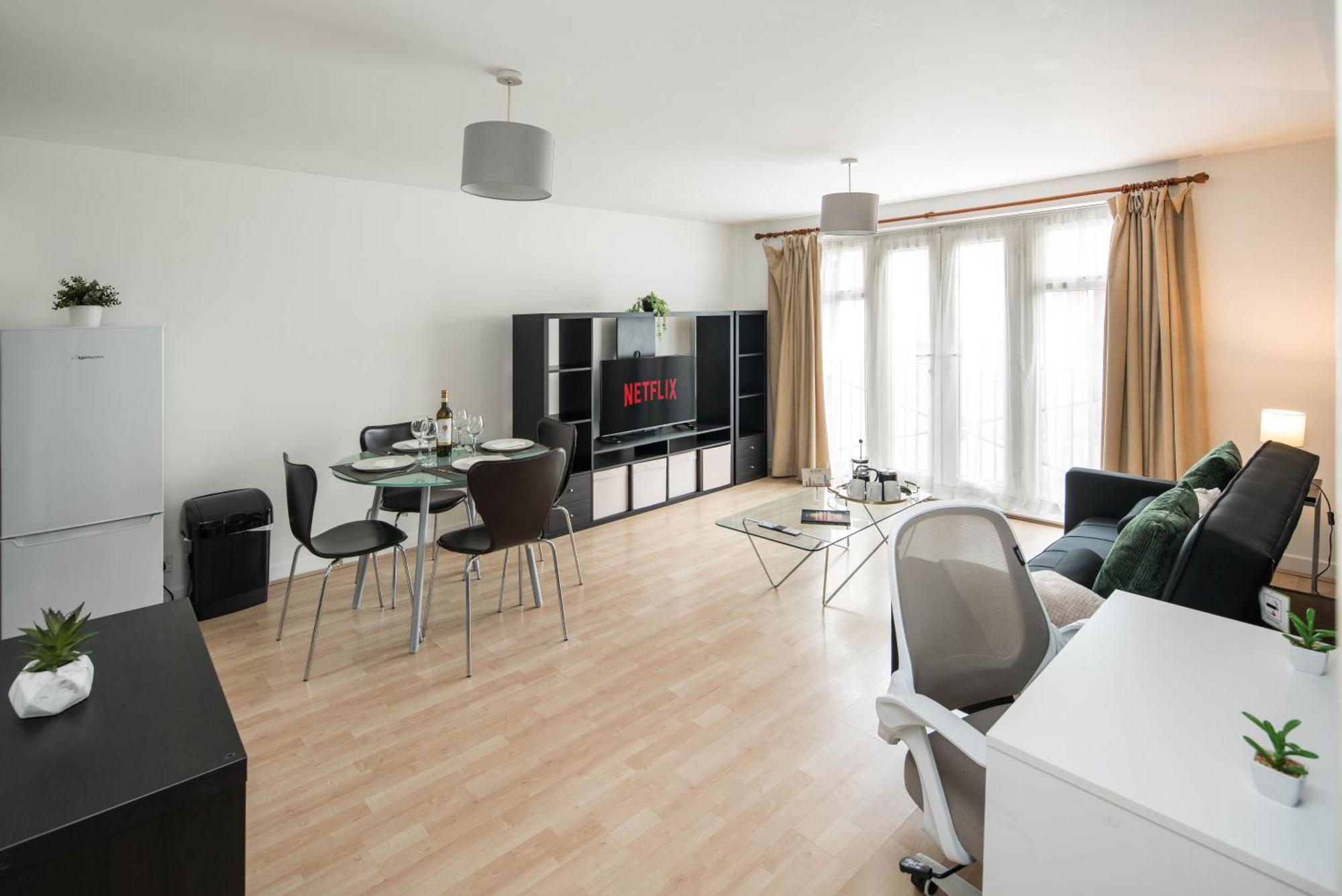 Work Friendly Flat Bridge Near Guys Hospital And Borough Market